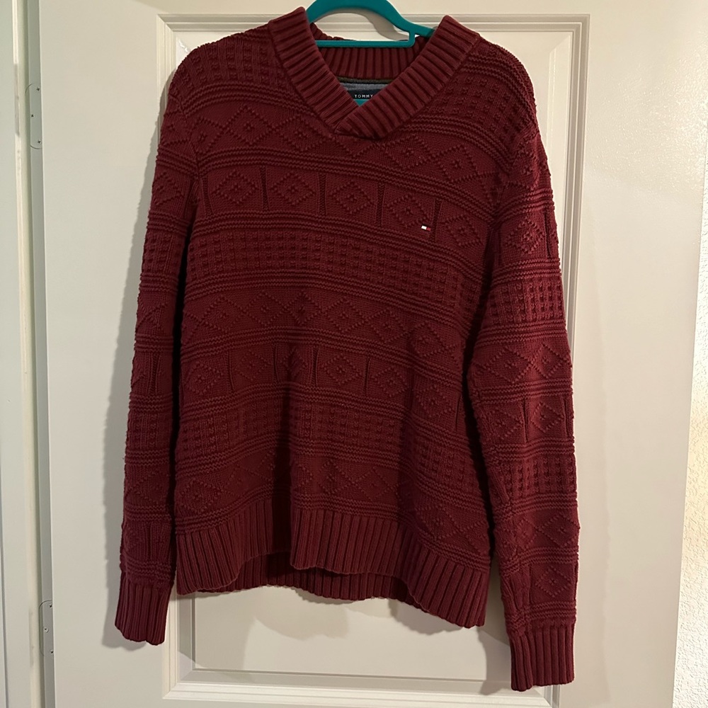 Tommy Hilfiger Mens Red V-Neck Sweater